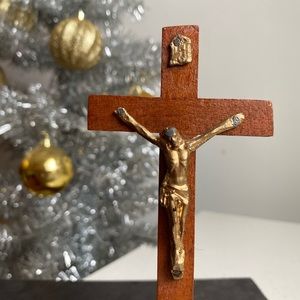 Crucifix cross Jesus figurine statuette